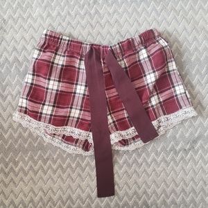 ⏰️LAST CHANCE⏰️Plaid PJ pants